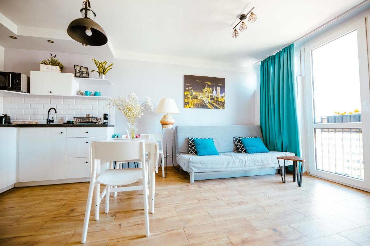 Bright 14Th Floor Central Home With Balcony & Views Warszawa Eksteriør billede