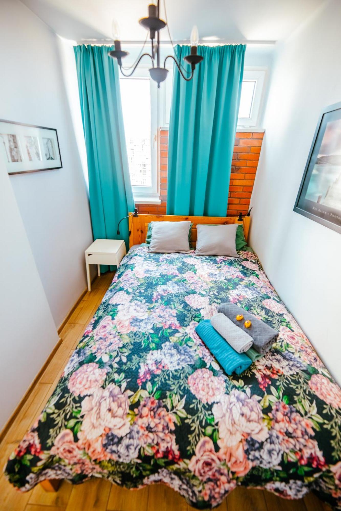 Bright 14Th Floor Central Home With Balcony & Views Warszawa Eksteriør billede