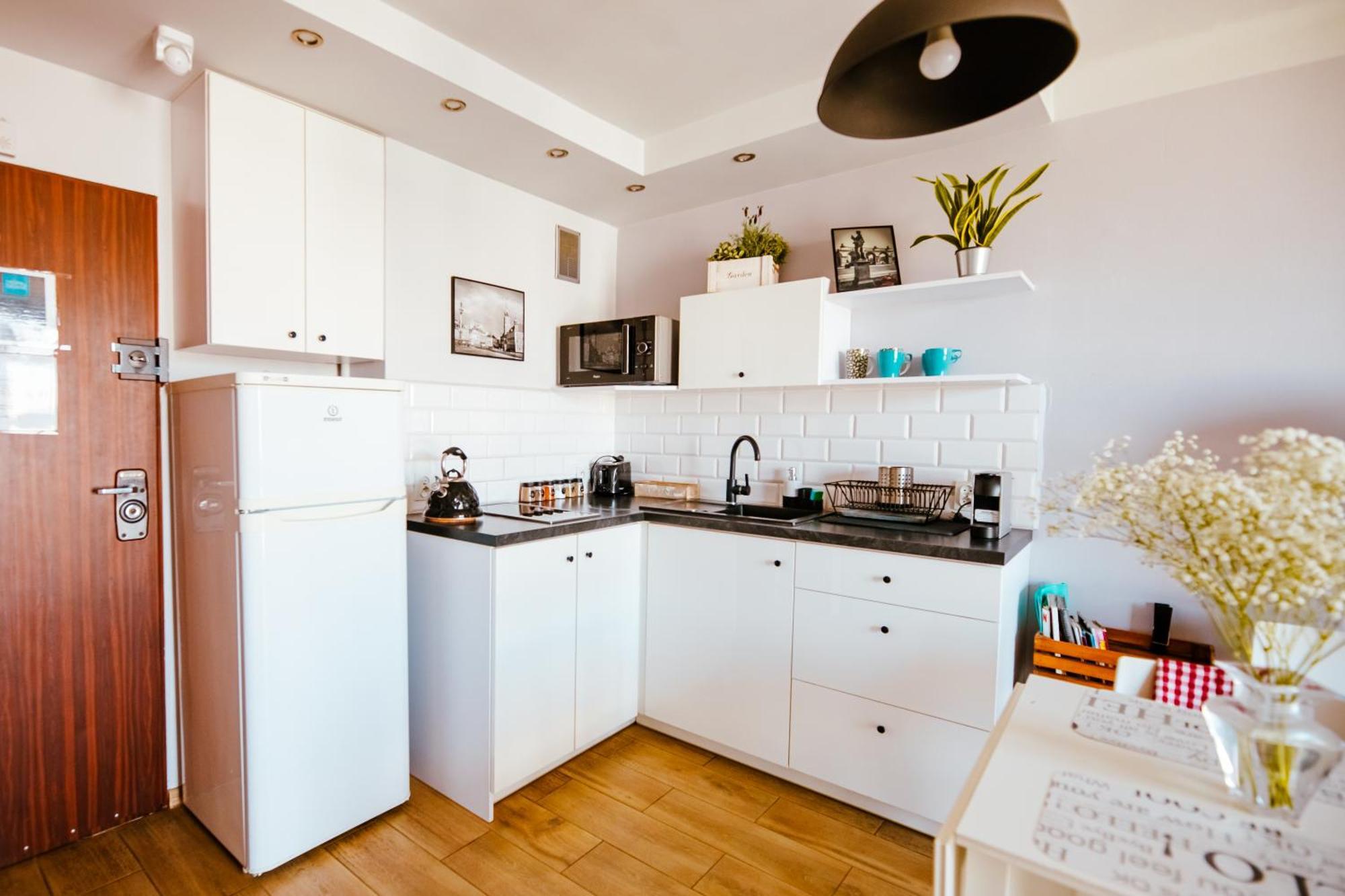 Bright 14Th Floor Central Home With Balcony & Views Warszawa Eksteriør billede