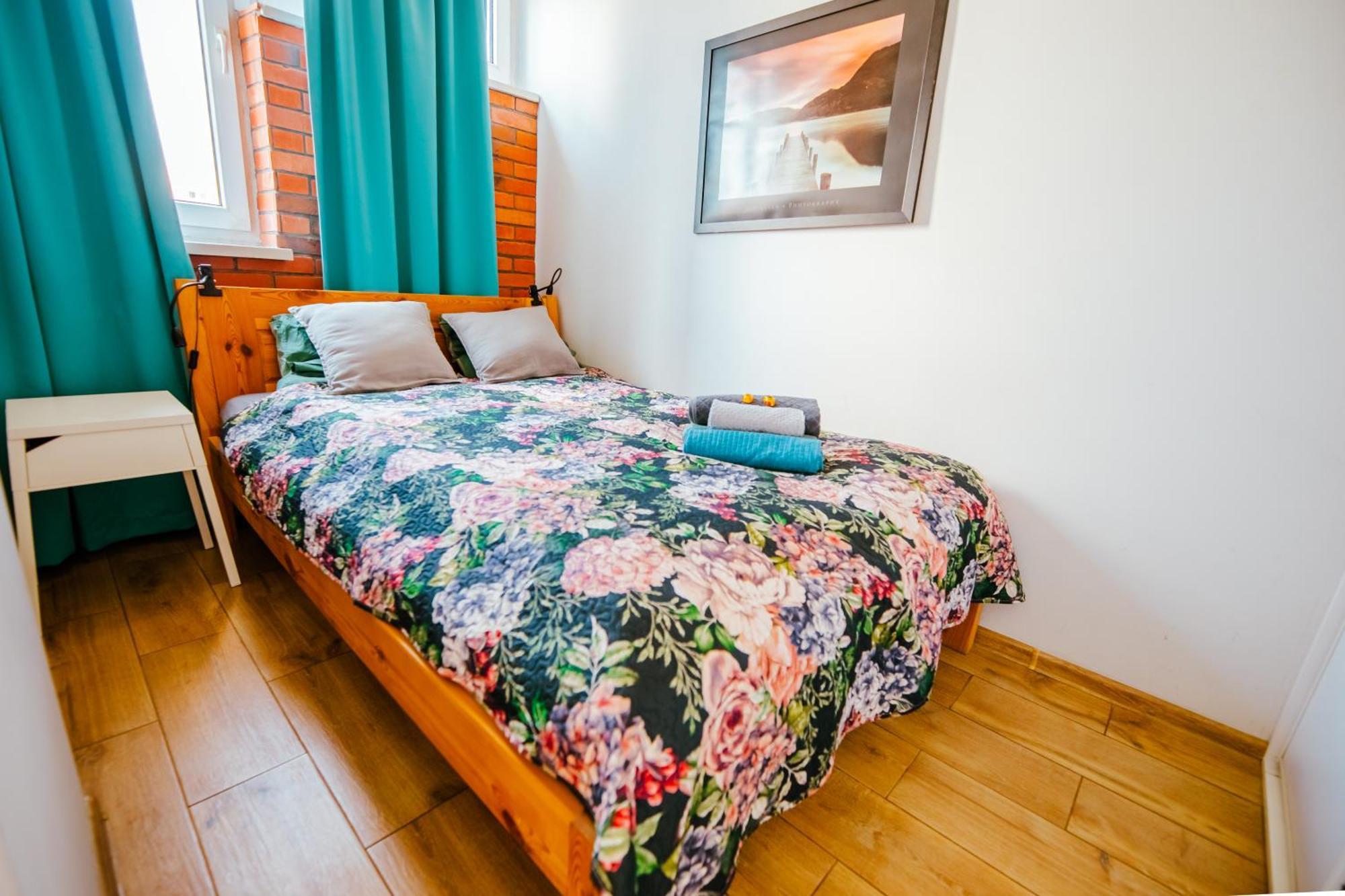 Bright 14Th Floor Central Home With Balcony & Views Warszawa Eksteriør billede